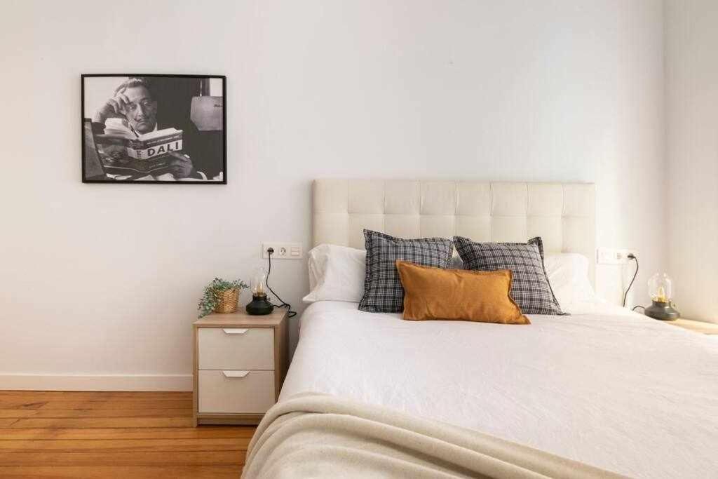 Acogedor apartamento en centro histórico! Pamplona Exterior foto